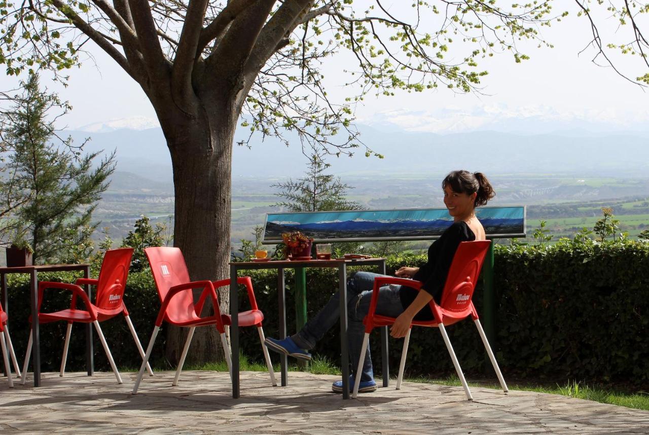 Albergue Restaurante De Artieda Экстерьер фото