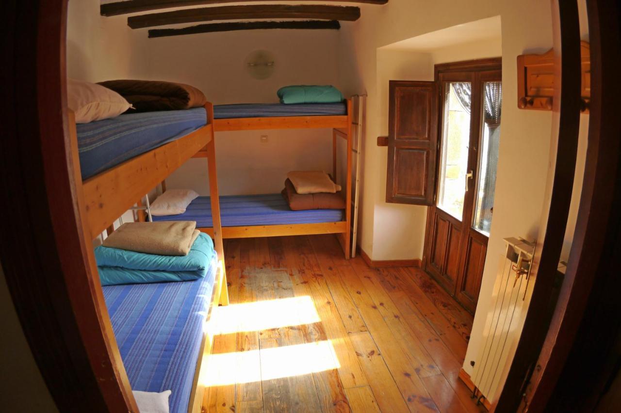 Albergue Restaurante De Artieda Экстерьер фото